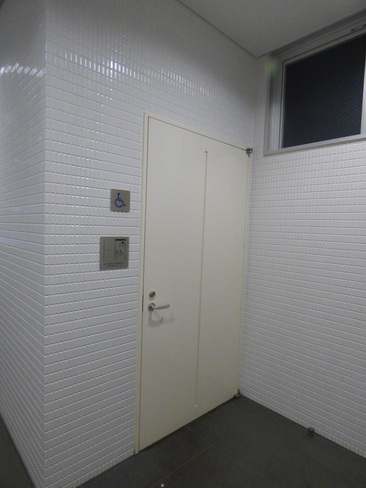 多目的トイレ　※1階