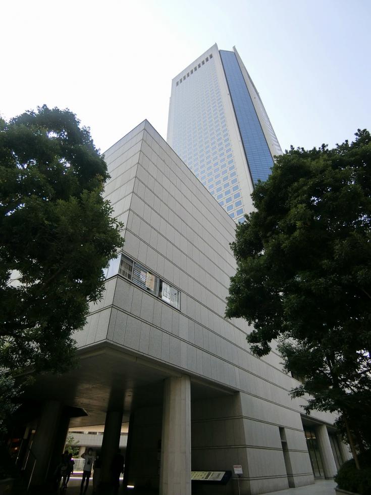 東京オペラシティ（商業）ビル