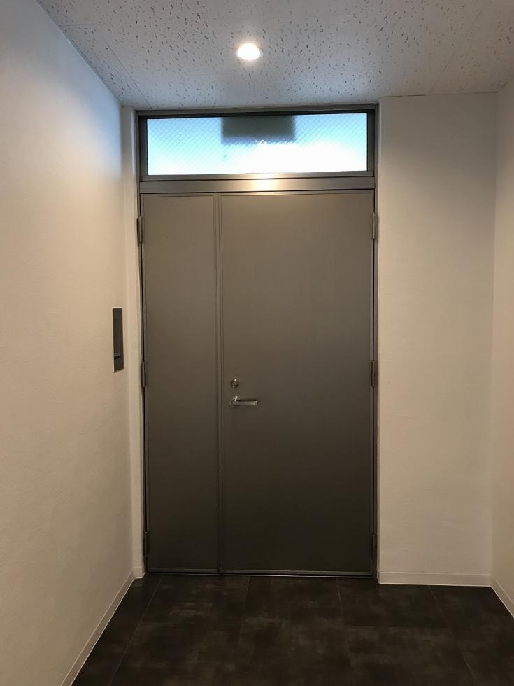 6F貸室入口