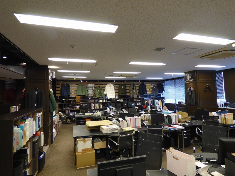 【居抜き】大阪市西区！ワンフロア！図書館のような落ち着いたお洒落なオフィス！別フロアで約10坪も同時募集！