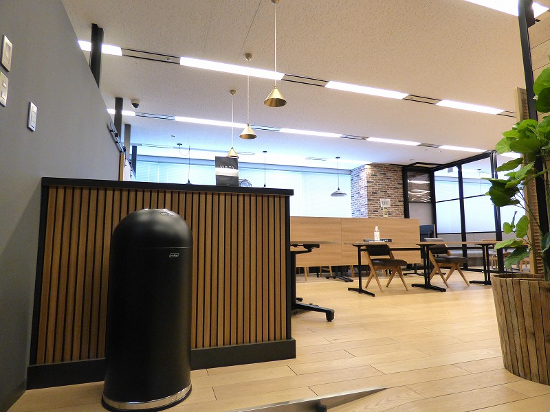 【居抜き】大阪梅田！アンティークなデザインでお洒落な居抜きオフィス！