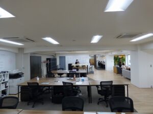 【居抜き】大阪南森町エリアで約８５坪の居抜きオフィス