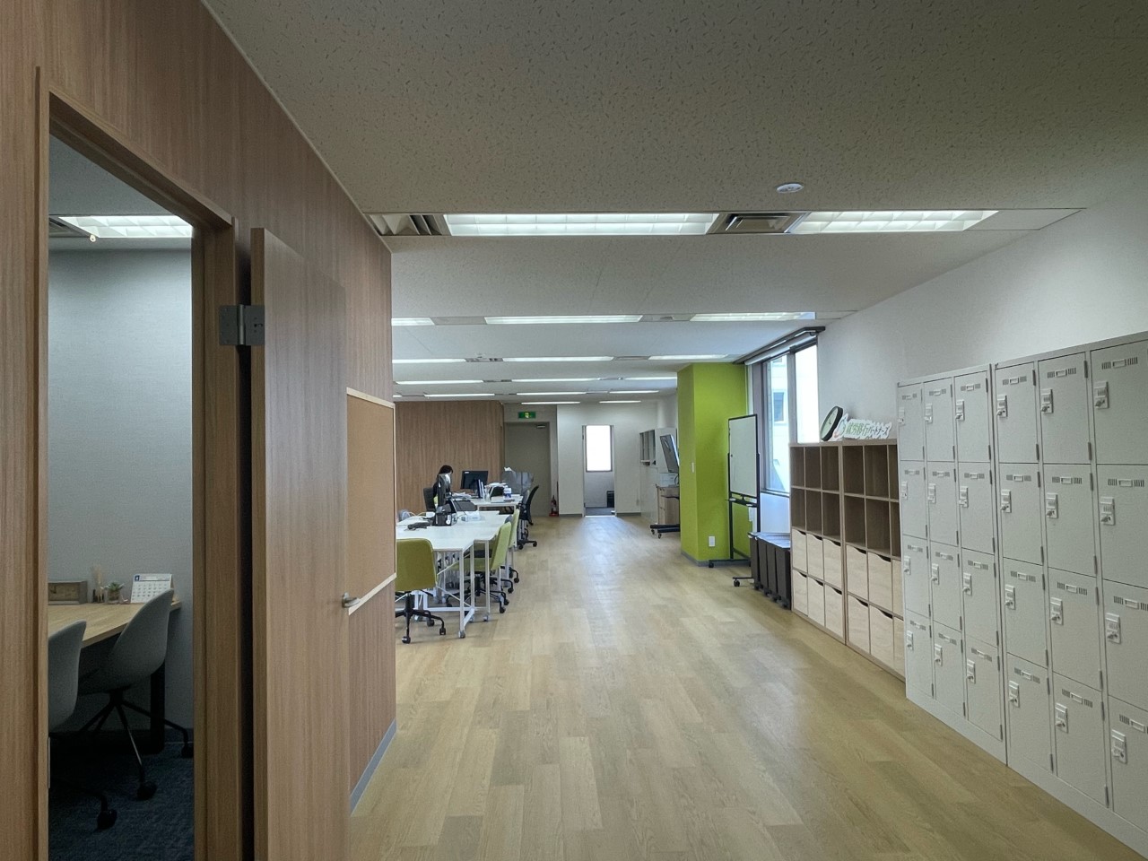 【居抜き】横浜エリア　使いやすいシンプルオフィス