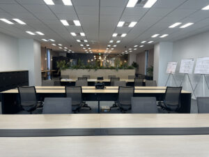 【セットアップ】港南エリア・ホテルライクなラウンジスペース！会議室・オンラインブース完備の機能充実オフィス！