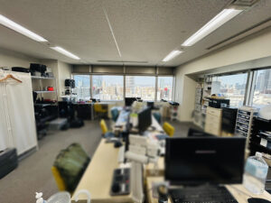 【居抜き】大阪市梅田エリアにて約30坪居抜きオフィスが登場！眺望も抜群です