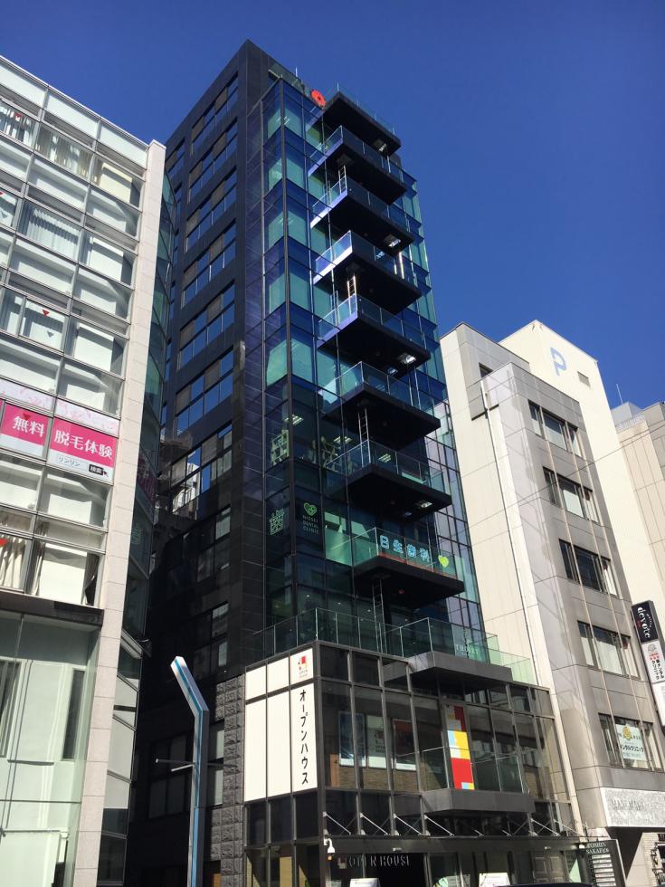【トーシン栄ビル（TOSHIN SAKAE）】2016年竣工、新築のお勧め物件でございます。